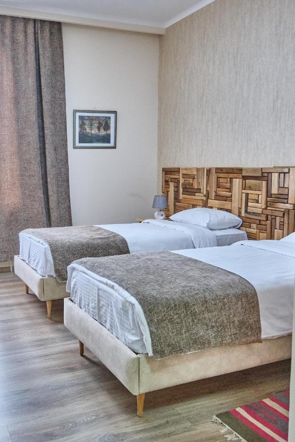 21 Rooms Hotel Gyumri Esterno foto