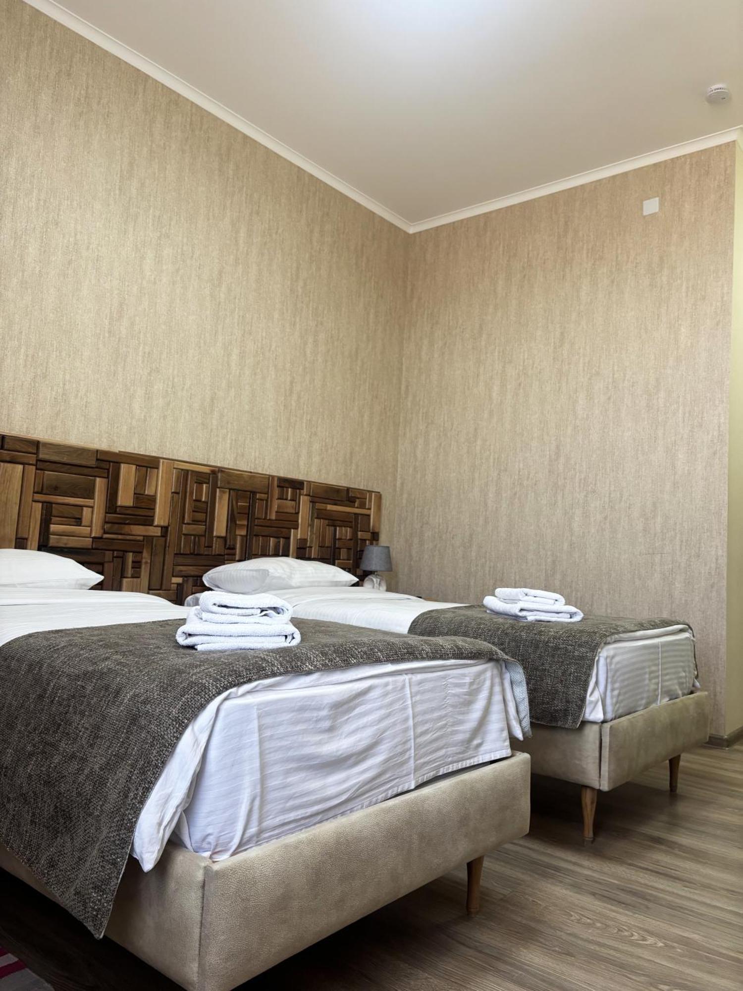 21 Rooms Hotel Gyumri Esterno foto